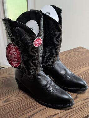 Laredo Black Leather Western Cowboy Boots Tumbled R Toe 9.5D